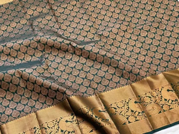 Dark_Green_Woven_Kanjivaram_Silk_Saree_with_Saree_Cover